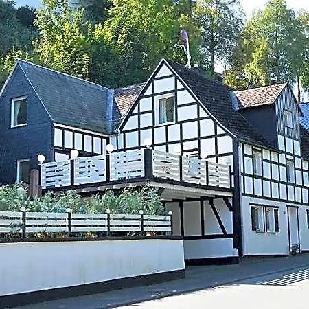 In Nahe Winterberg 아파트 *
